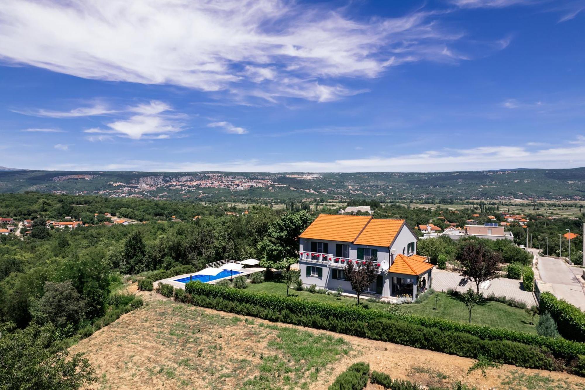 Villa Matko - Family Destination Zmijavci Exteriér fotografie