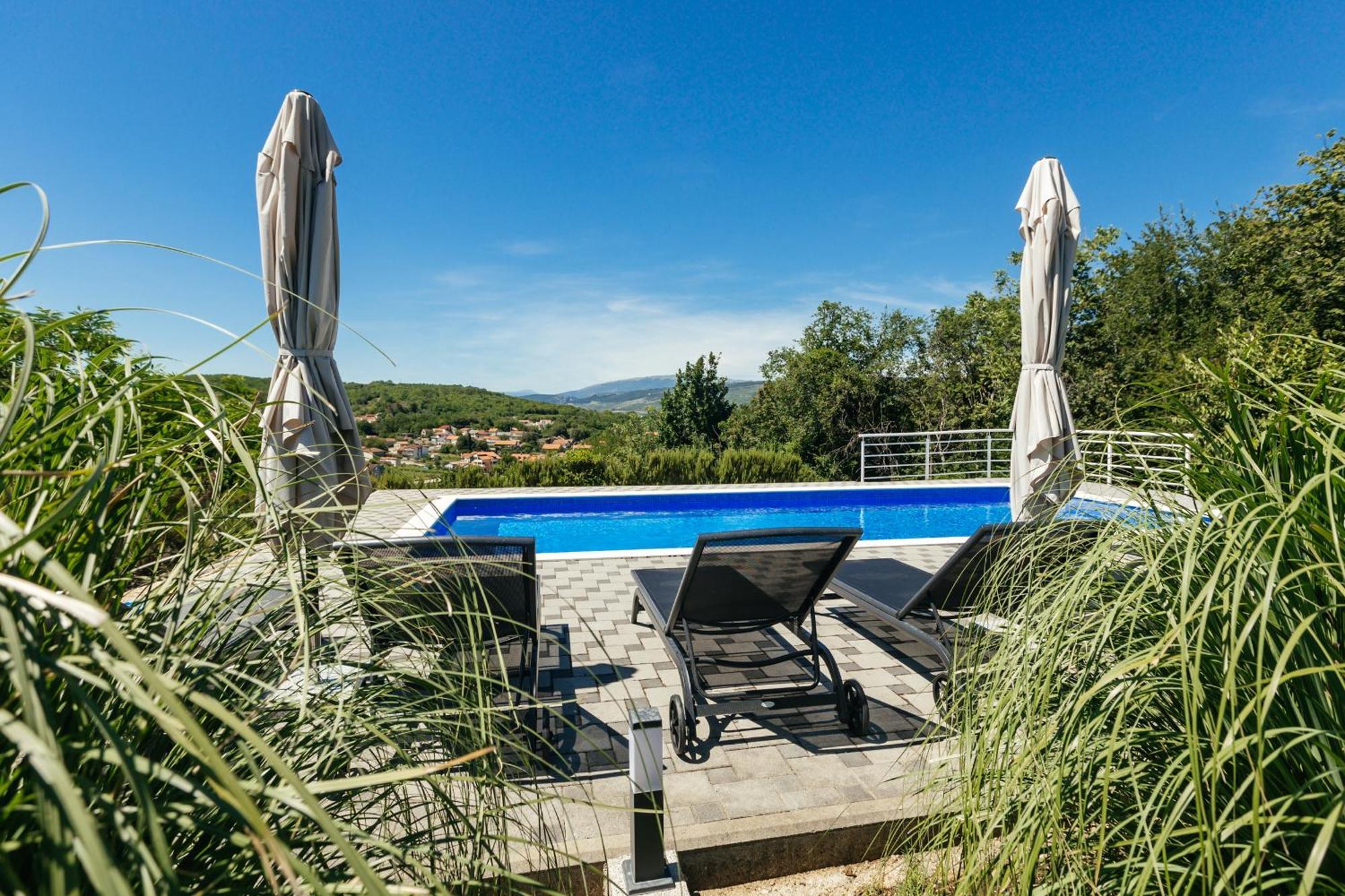 Villa Matko - Family Destination Zmijavci Exteriér fotografie