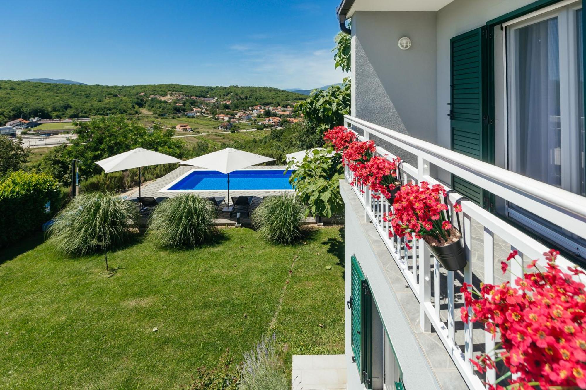 Villa Matko - Family Destination Zmijavci Exteriér fotografie